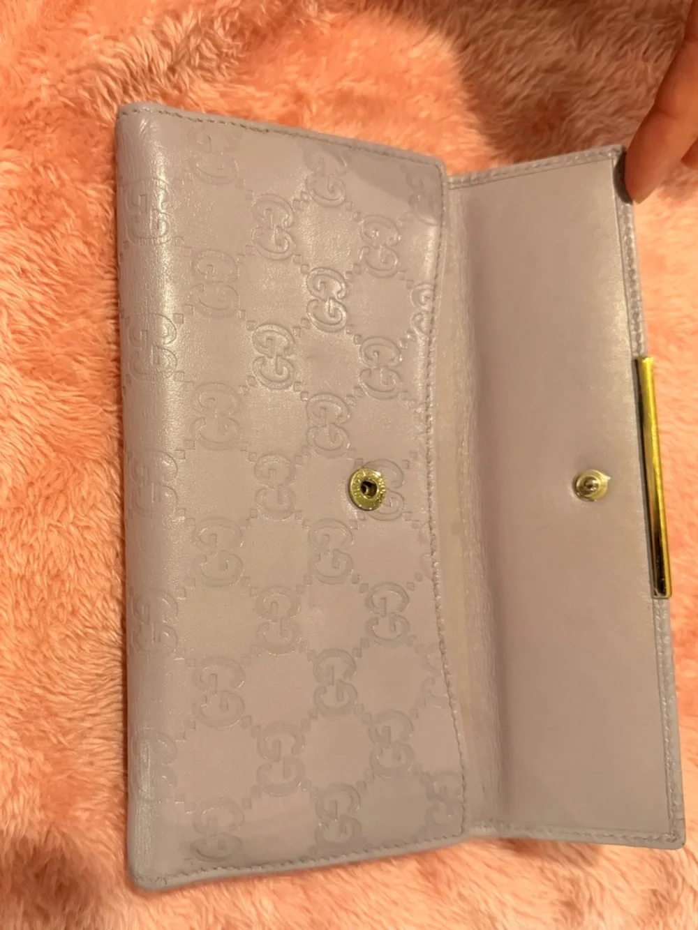 Authentic Gucci Light Purple Guccissima Embossed Leather Wallet - Picture 5 of 9